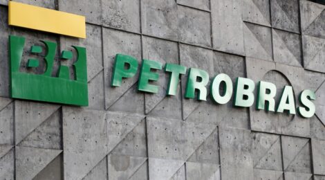 Petrobras registra recordes de produção total e de óleo em 2020