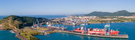 Porto de Imbituba fecha quadrimestre com 2,5 milhões de toneladas movimentadas