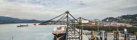 Brasil Terminal Portuário recebe novos equipamentos operacionais