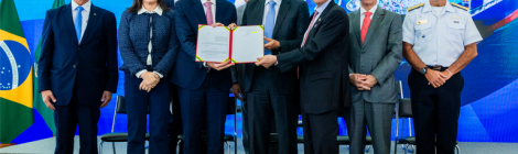 Governo Federal assina decreto que regulamenta a cabotagem no Brasil