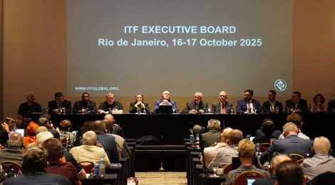 Governo, sindicatos e setor de transportes firmam termo para transição das relações de trabalho