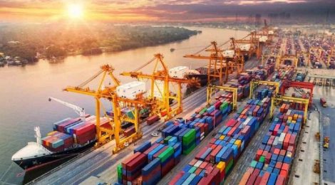Movimentação portuária cresce 9,8% em outubro e mantém projeção de recorde anual