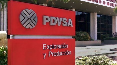 PDVSA armazena óleo em petroleiros em consequência do bloqueio dos EUA