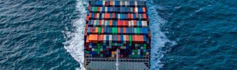 Maersk e CMA CGM suspendem rotas que operam via Oriente Médio por questão de segurança