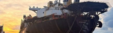 P-35 atracou em base naval no RJ